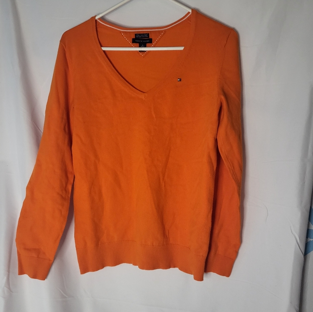Tommy v neck sweater